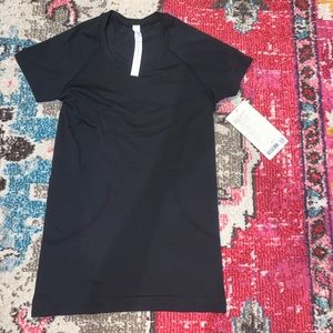 lululemon swiftly tech top